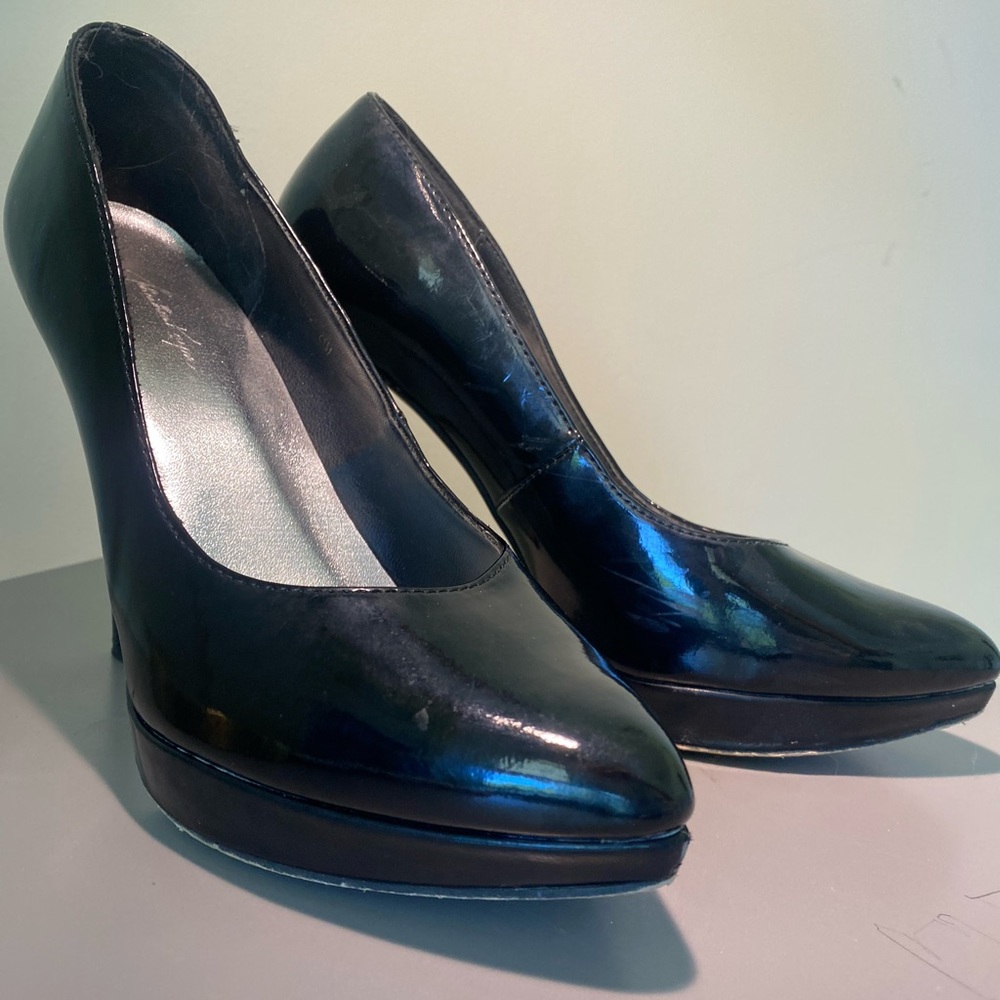 Black Pump Heels
